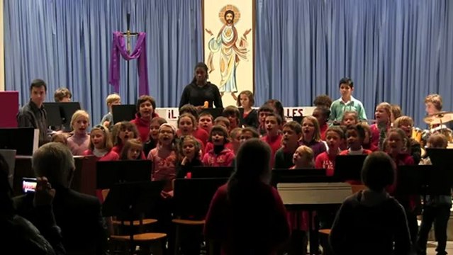 Le lion est mort ce soir - Voix junior et percussions