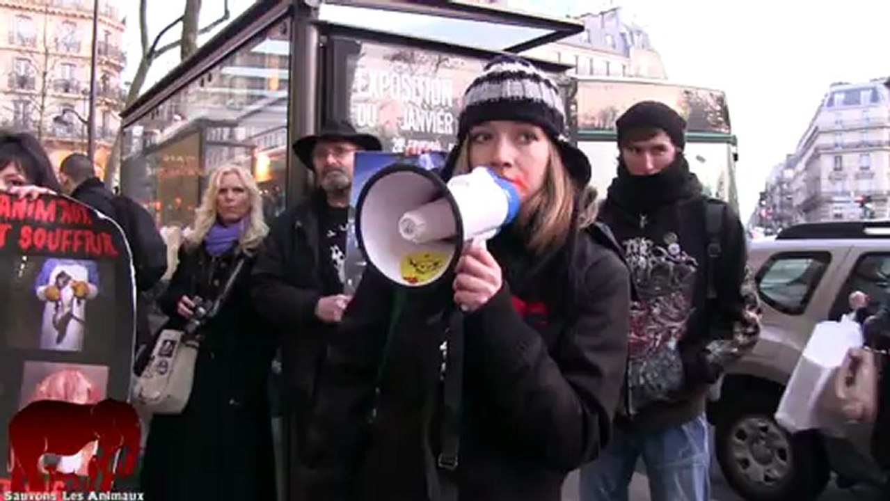 Rassemblement anti vivisection devant les agences d'Air France (26.01.2013)
