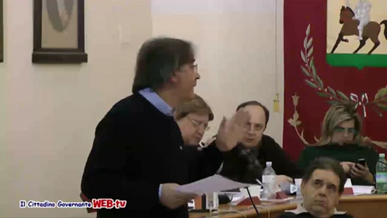 Consiglio com. 23 gennaio 2012 Punto 5 mozione sfiducia Forcellese intervento Arboretti