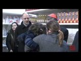 Napoli - Sepe dona cibo alle famiglie disagiate (26.01.13)