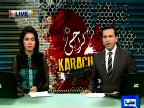 PML-N workers attack on Dunya News Cameraman & firing in Karachi