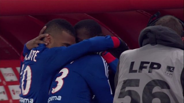 But Gueïda FOFANA (8ème) - Valenciennes FC - Olympique Lyonnais (0-2) - saison 2012/2013