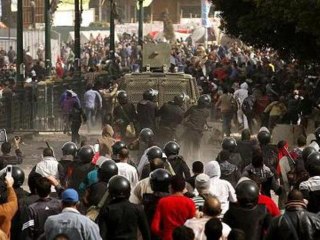 Egypt's Port Said hit by renewed deadly clash