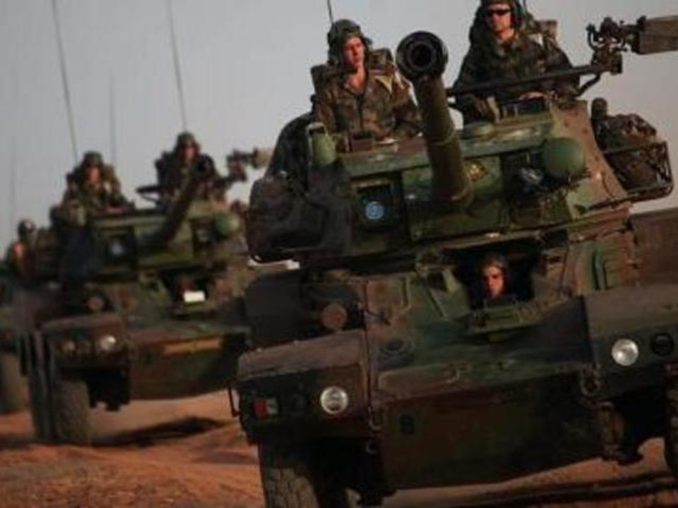 French and Malian troops head to Timbuktu