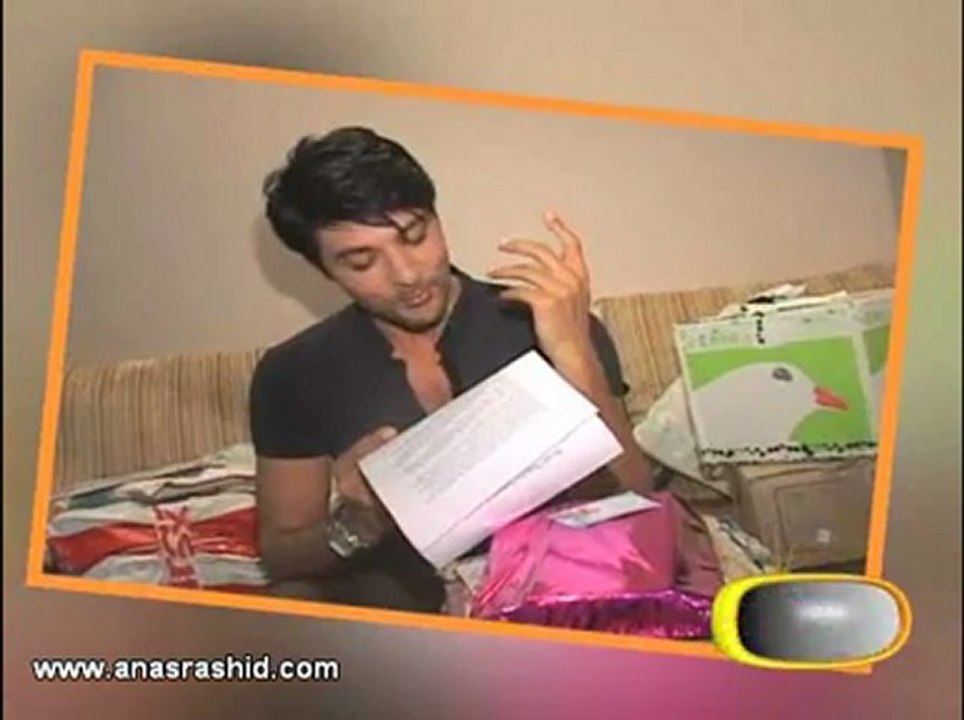 Anas Rashid reads out fan's msgs - IF - New Year special 2013
