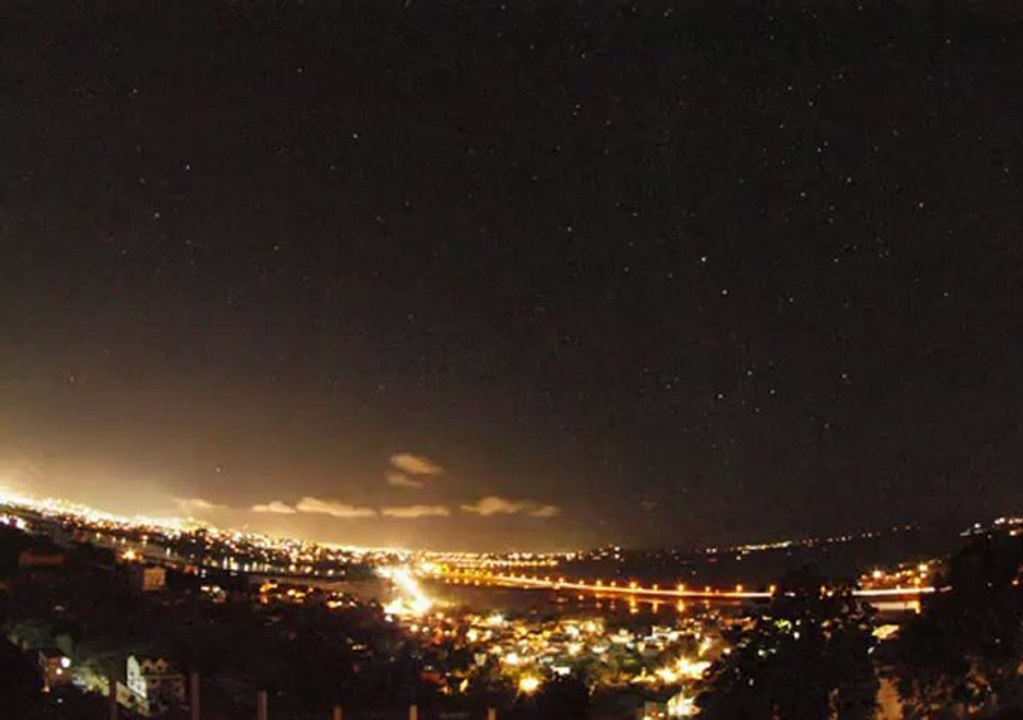 Time lapse de la Croix du Sud sur Antananarivo