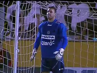 Santos empata no fim com Bragantino