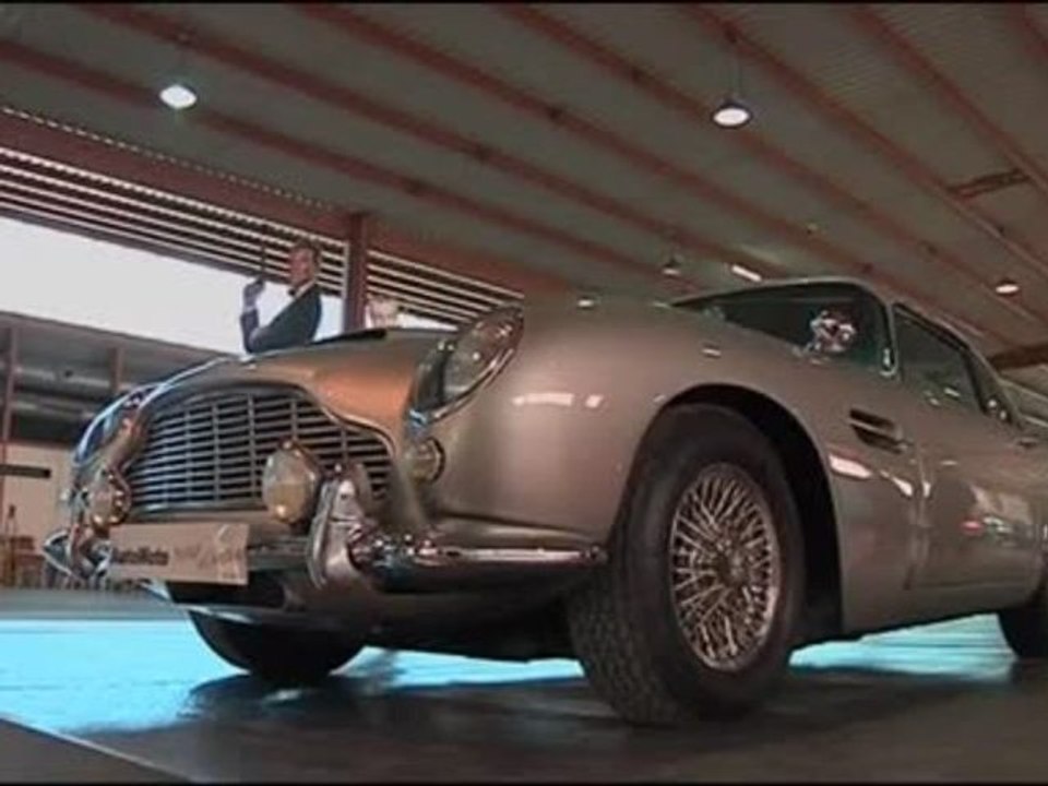 Le salon Auto Retro James Bond à Nîmes