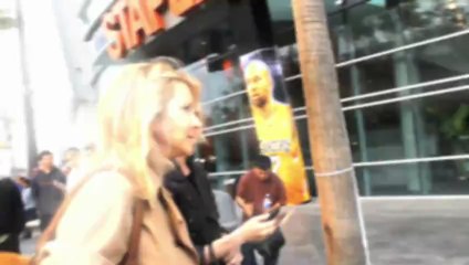 January Jones Facing Dye Job Fiasco