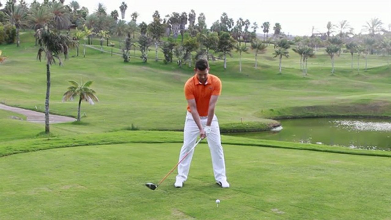 Get your grip pressure right - Chris Ryan - Today's Golfer