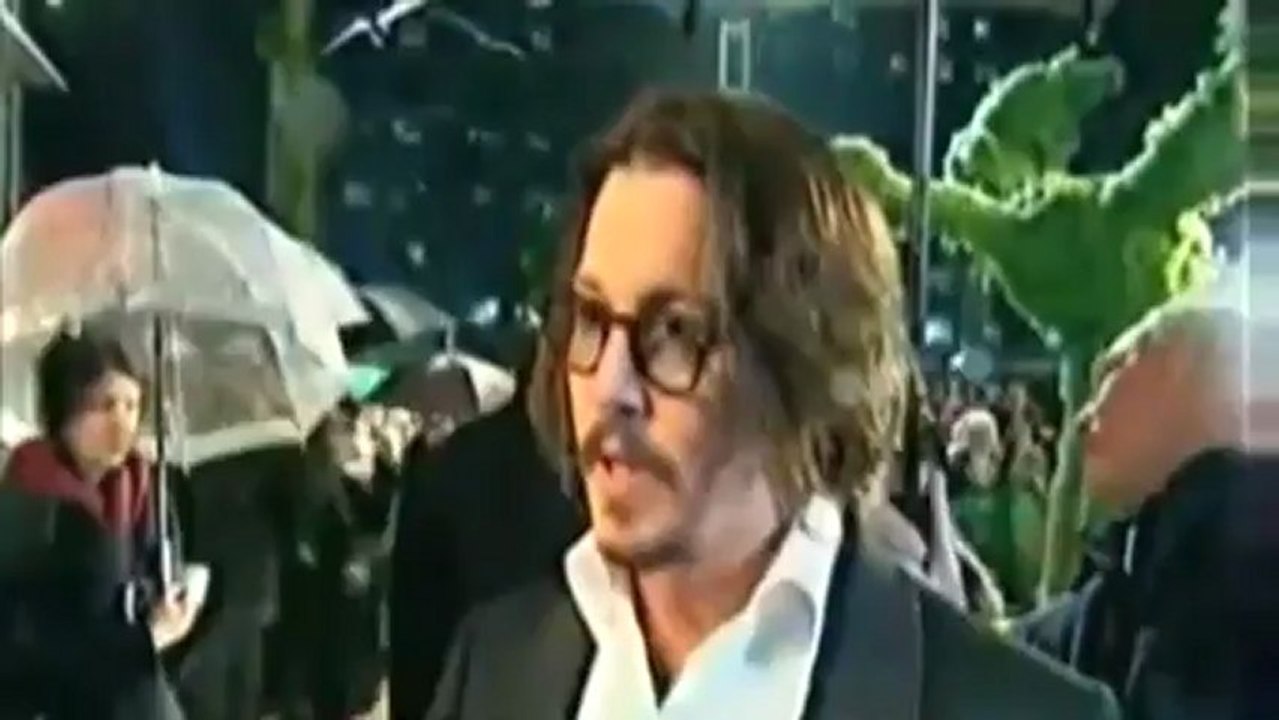 О фильме "Алиса в стране чудес"