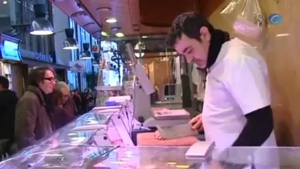 El comercio vende el 6,8% menos en 2012 y suma 5 años a la baja