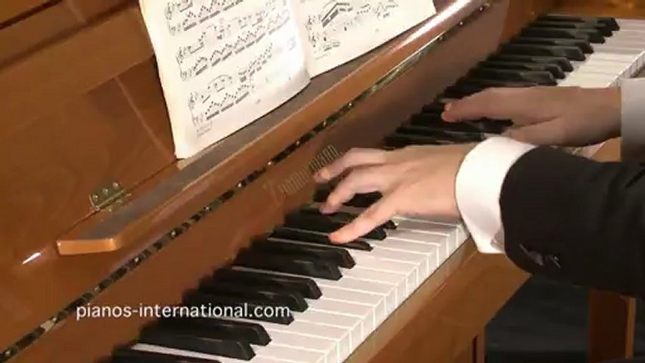 Pianos International Paris : piano Zimmermann