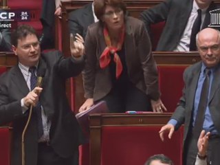 Questions d’Actu : Décryptage en Direct avec Brigitte Boucher et Thomas Soulié 🗣️