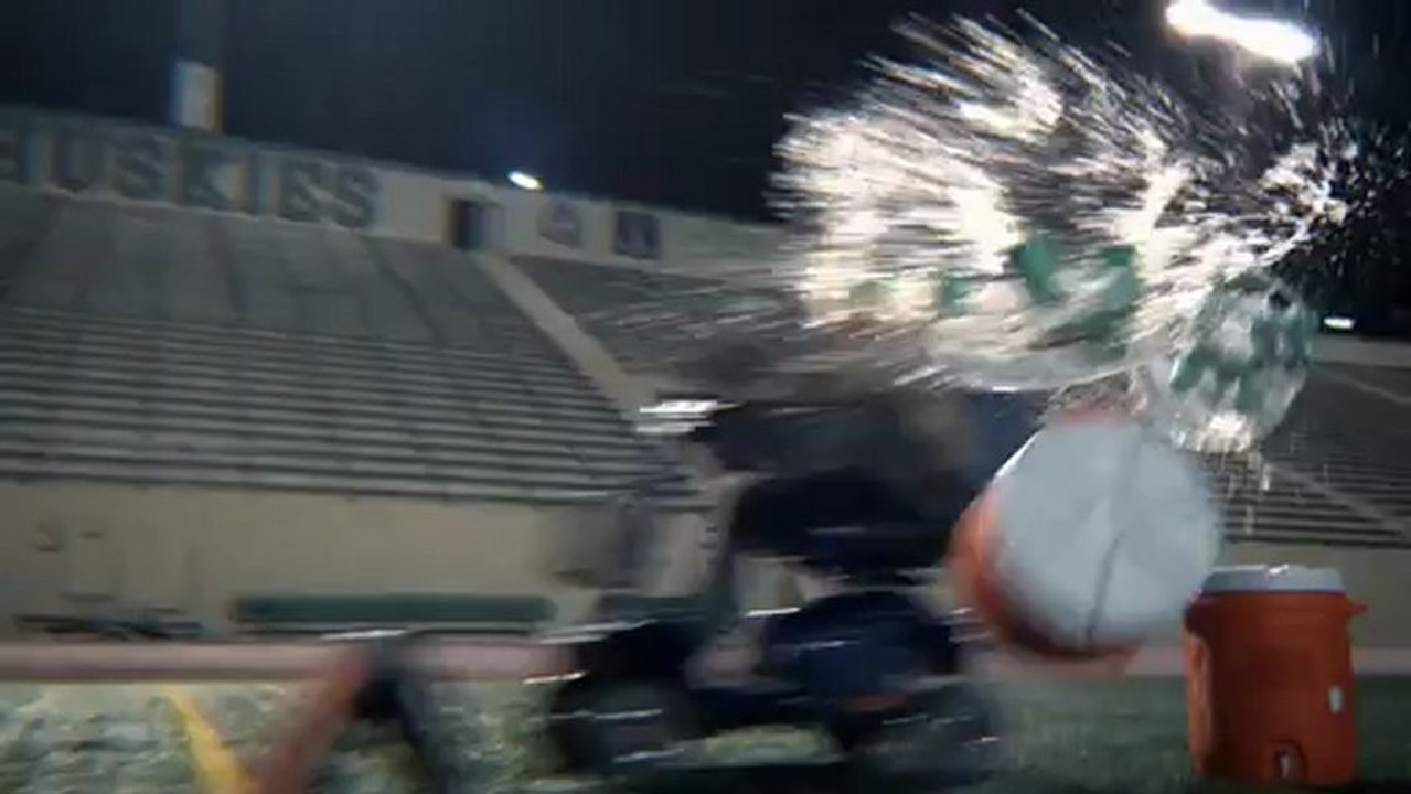 Publicité teaser Taco Bell "Grandpa Goes Wild" - SuperBowl 2013