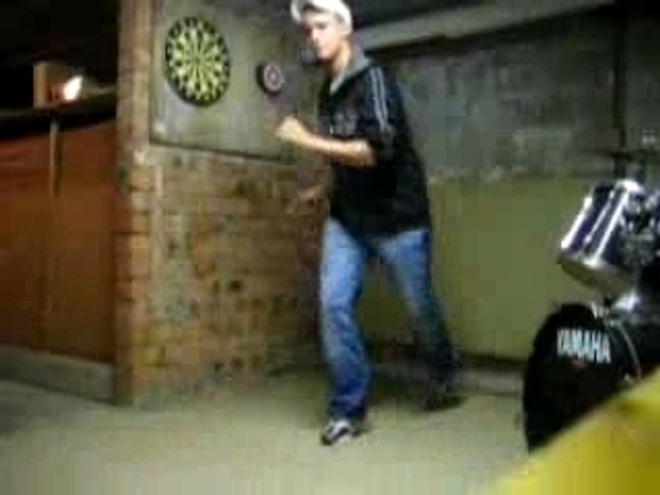 Garage Jumper