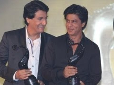 Shahrukh Khan Launches Times of India Film Awards !