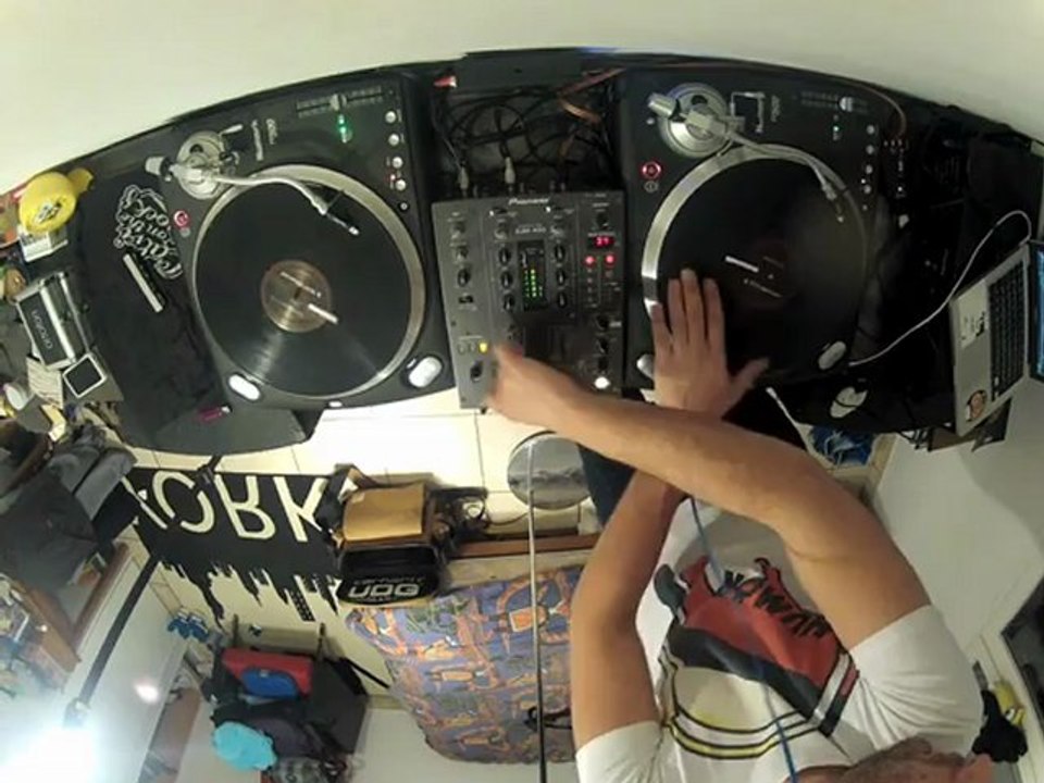 Set mix and scratch hiphop old school by Alex Myers