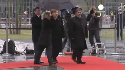 Egypt's Mursi visits Germany amid disorder at home