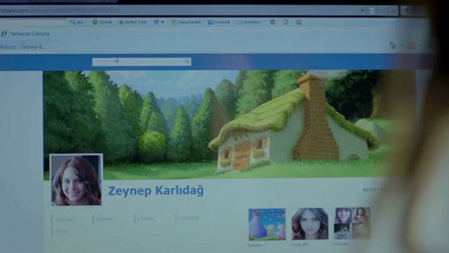 Nurgül Yeşilçay Aşk Kırmızı da Çok Konuşulacak