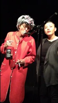 Sois Belle et Tais toi pas en chanson