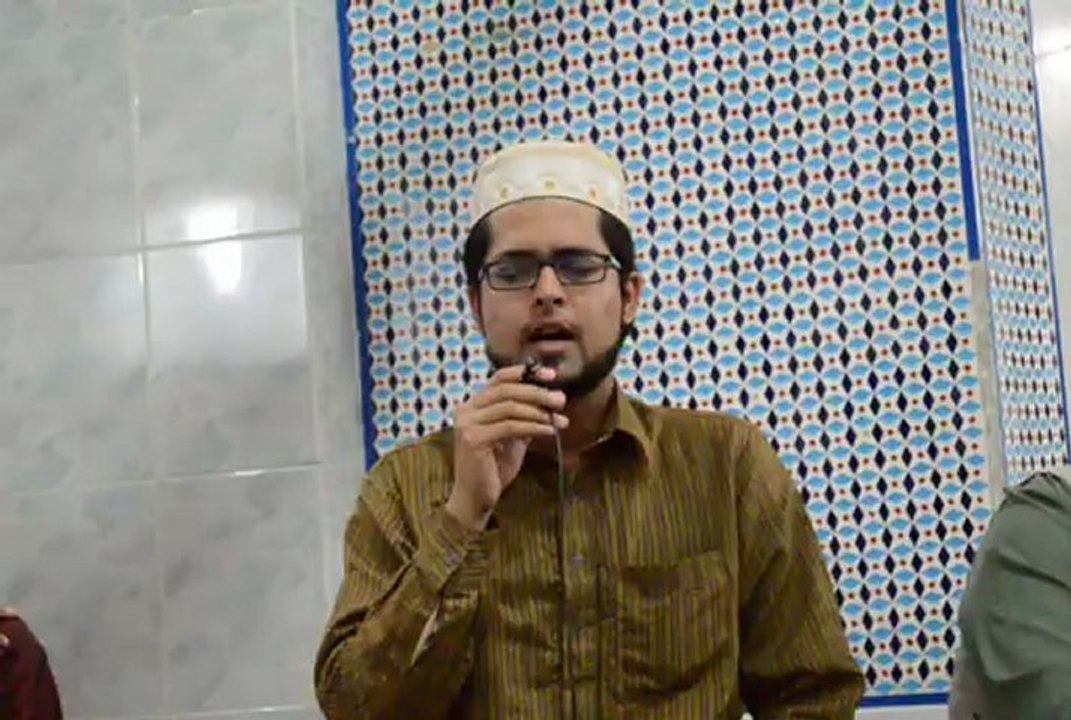 Rabi ul Awal 2013 Naat-e-khawan SYED ANAS QADIR