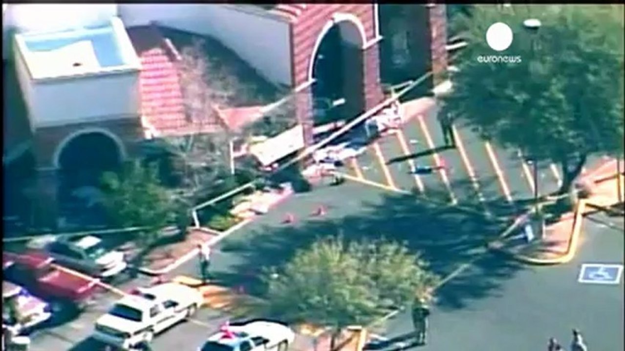 Giffords: il Congresso Usa agisca contro la violenza...