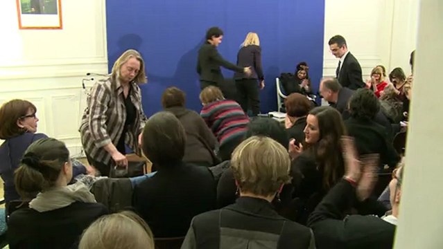 Laure Adler et Najat Vallaud-Belkacem rendent hommage à Françoise Giroud