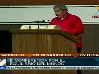 Lula insta a Obama a cambiar política exterior hacia AL