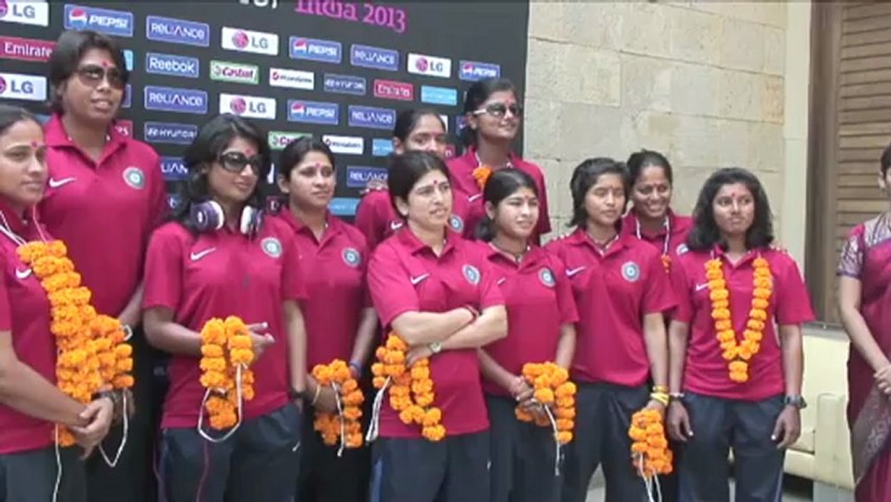 Inde: les joueuses de cricket veulent leur part...