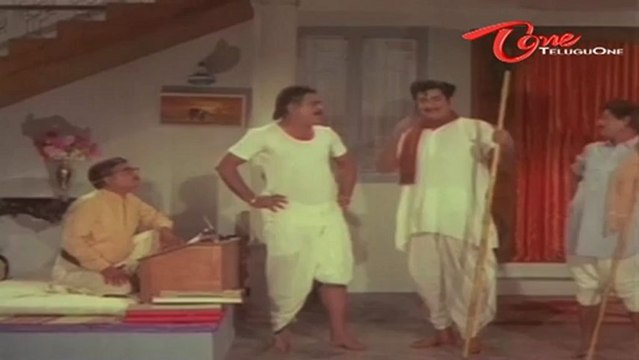 Naga Bhushanam Hilarious Dialogues - Telugu Comedy Scene