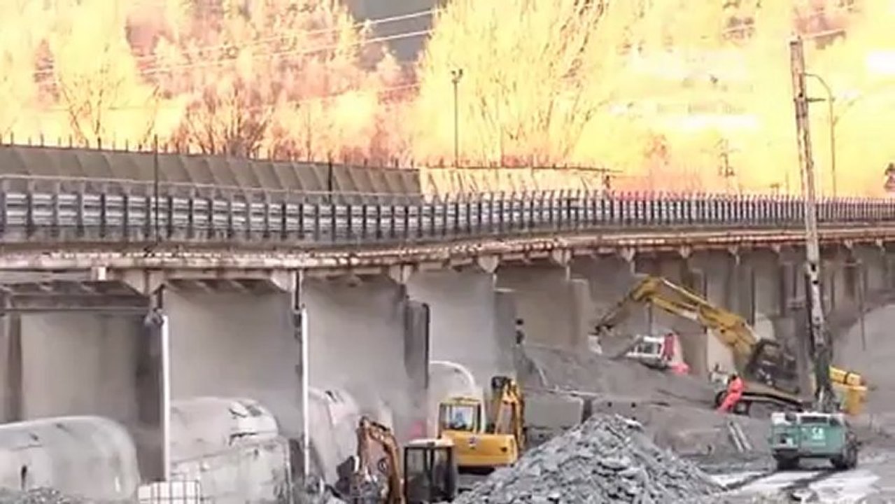 UN NUOVO PONTE CONTRO L'ISOLAMENTO