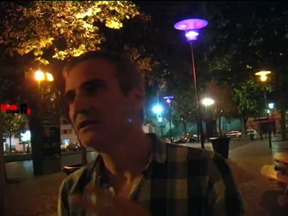 OLIVIER ASSAYAS PARLE DE CARLOS