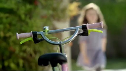 Movistar (Hermanita) by Achero Mañas