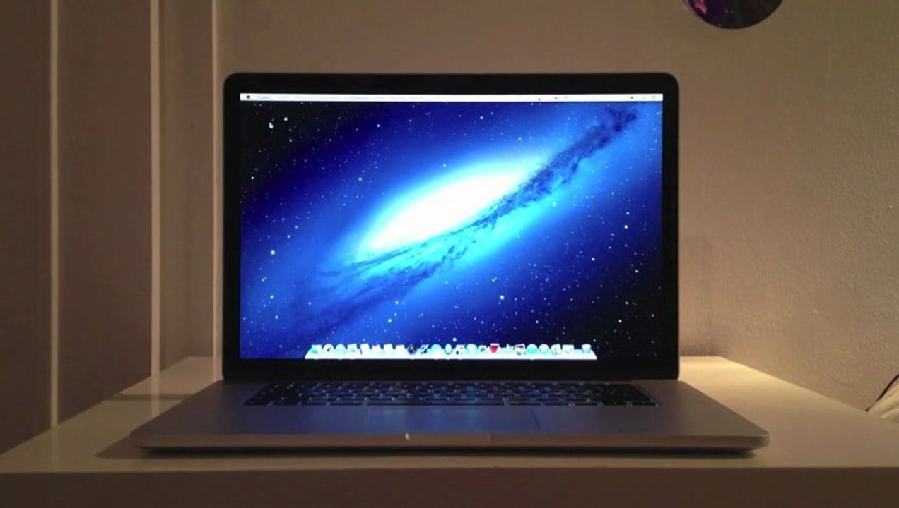 Test MacBook Pro avec écran Retina : 15 pouces.