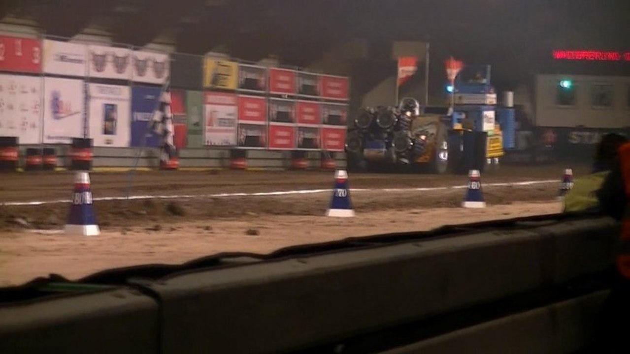 Pagani productions@indoor tractor pulling zwolle 2013 19-1-2013 part 3c
