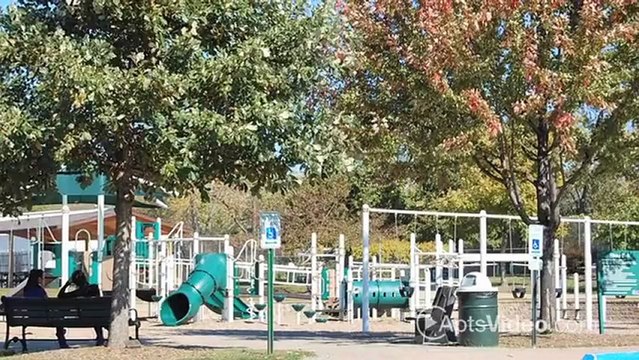 Woodlake - Gurnee Area/Pet Friendly Apartments in Gurnee, IL - ForRent.com