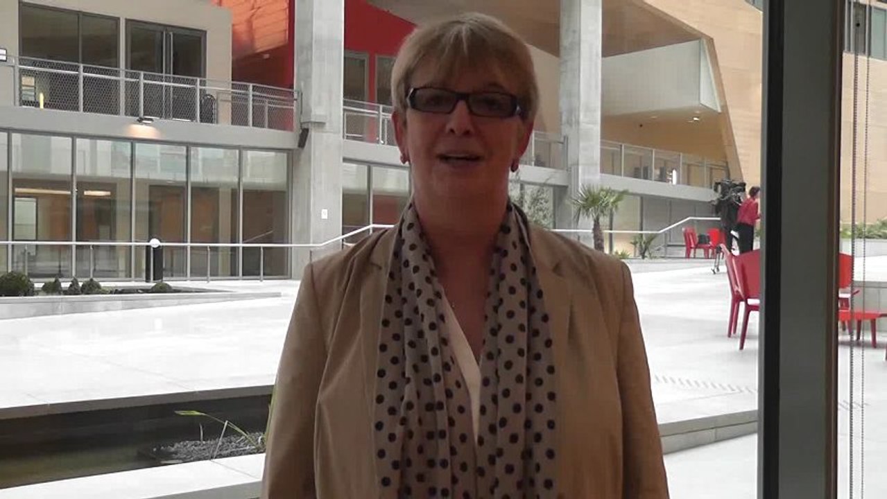 Un 6e échelon pour la bourse Formations Sanitaires et Sociale - Florence PERRIN