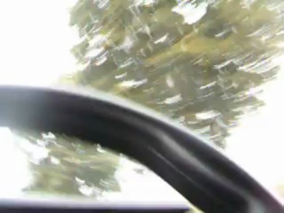 ACCEL DE MON GTT AVEC APN DANS LA MAIN