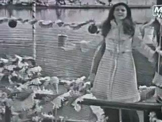 -- Gigliola Cinquetti - ( années 70) - "" J"ai le coeur plus grand que l'amour ""