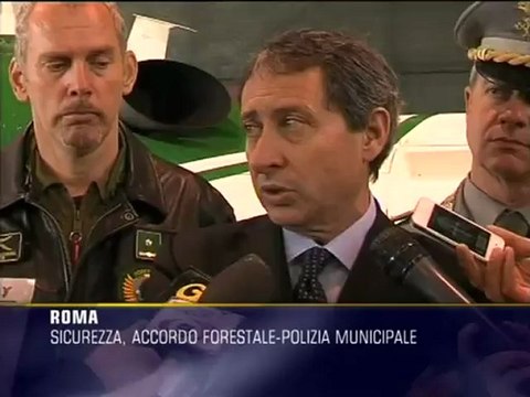 Sicurezza a Roma, un elicottero per i controlli