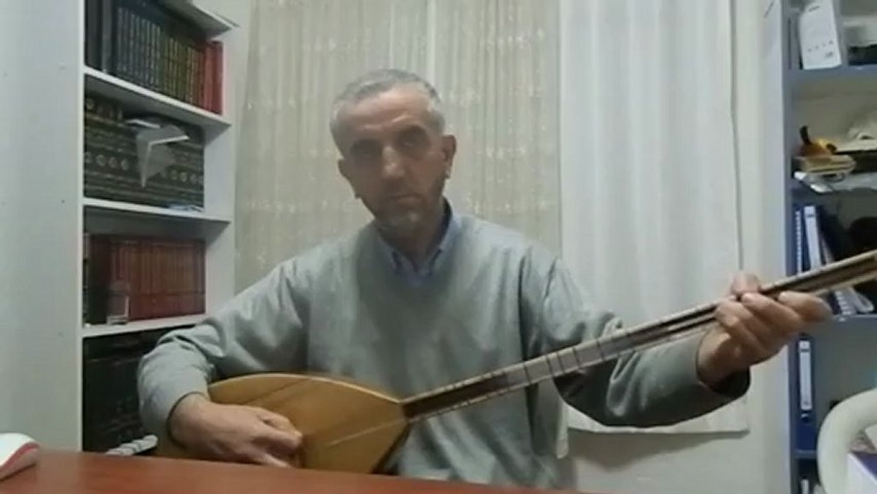 kirpiğin kaşına değdiği zaman