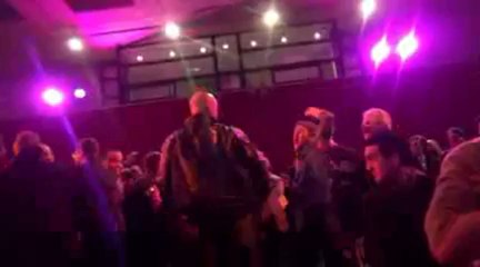 224p mono - Manuel Valls accueilli  Asnires par des Anti Corrida Paris  28 01 13m2ts