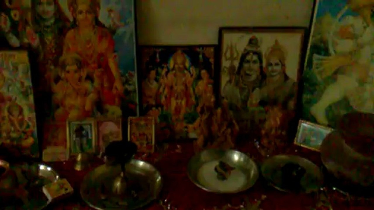 world famous black magicians+9592358265