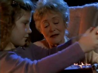 Popular 1x10 Racconto Di Natale