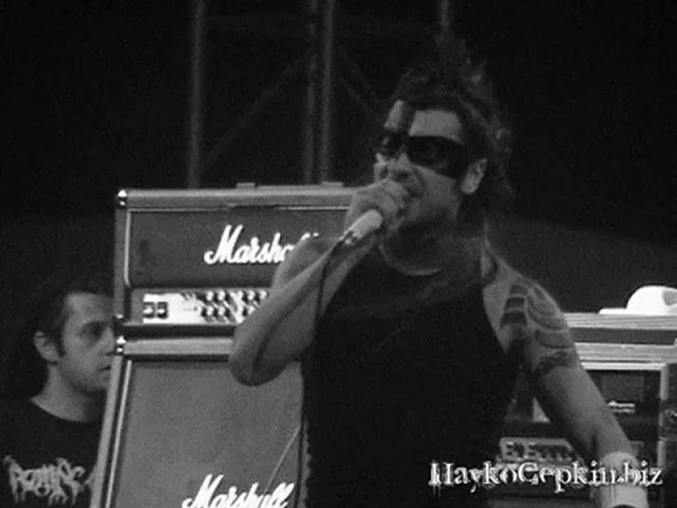 Hayko Cepkin - Ağlarsa Anam Ağlar ( üÇ Hürel)