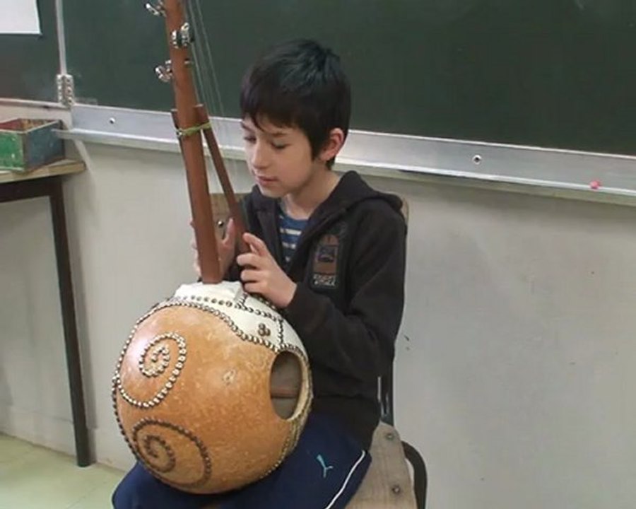 N'GONI (Instrument Malien)