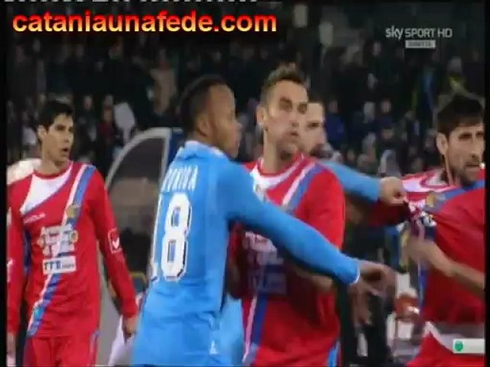 Napoli-Catania 2-0