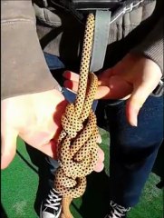 Mise en place du baudrier et encordement