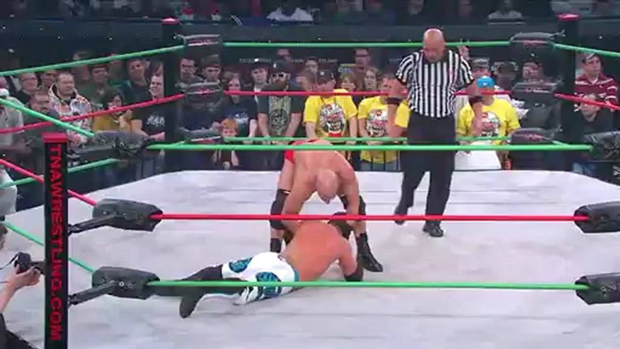 AJ Styles vs Daniels (TNA Final Resolution 2009)